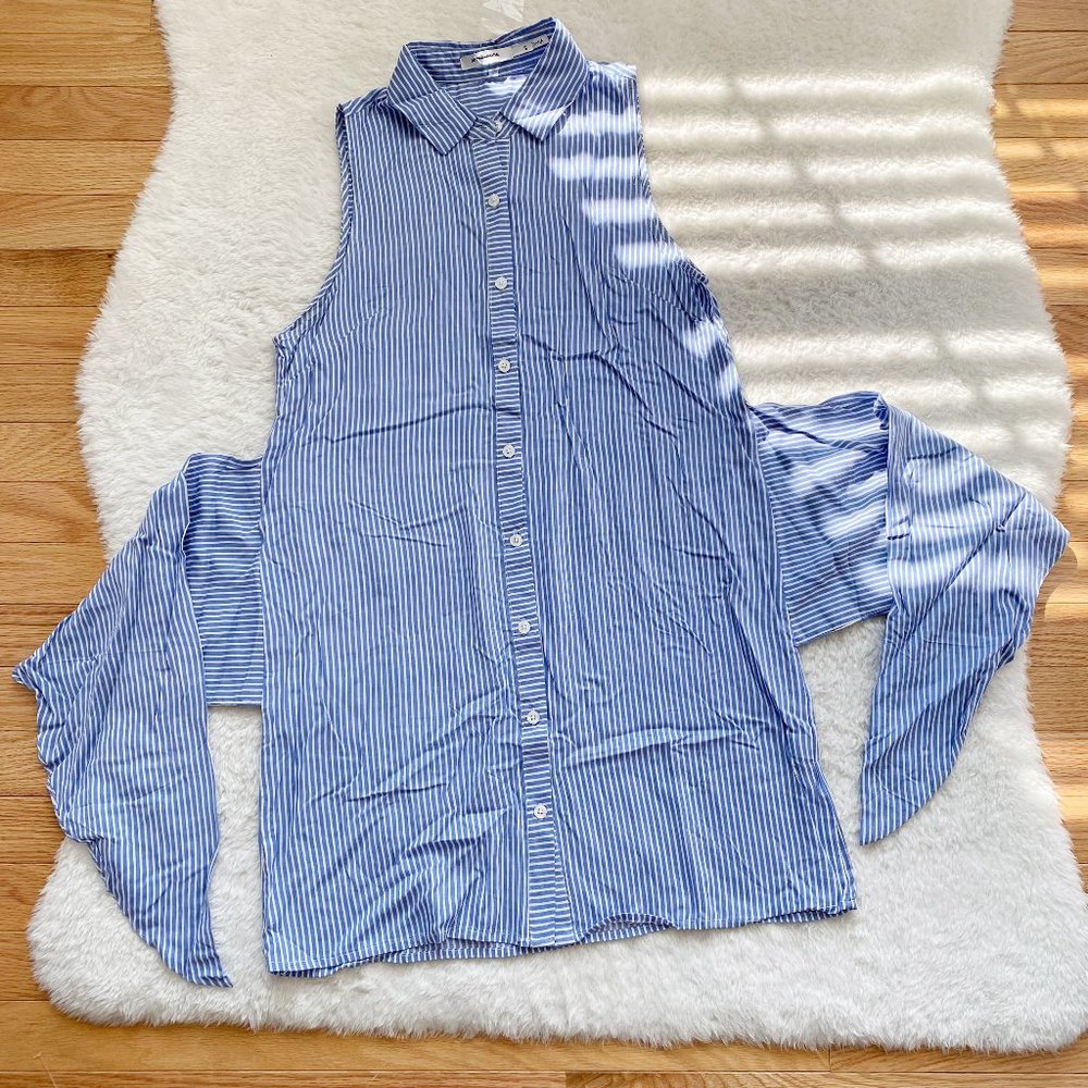 Mind Code NWOT Women's Sleeveless Stripes Tunic Shirt, Blue, Size S/L